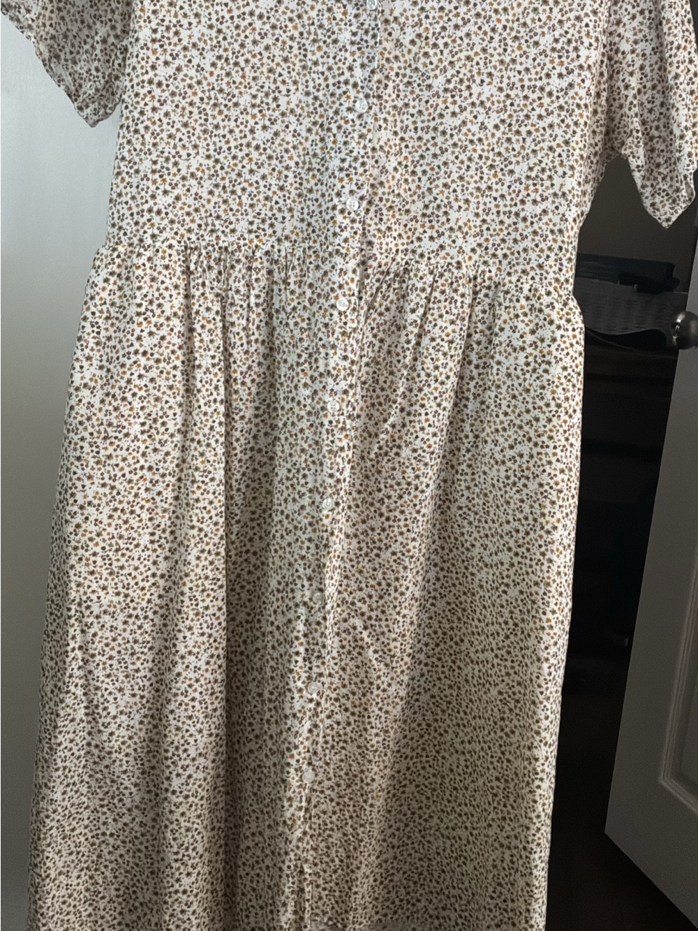 Classic Cream Floral Button-Front Women's Dress